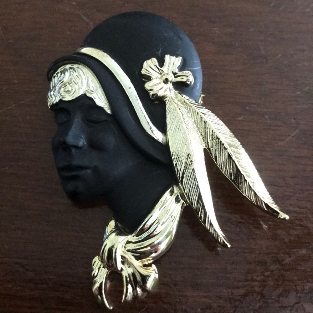 Vintage Face Brooch